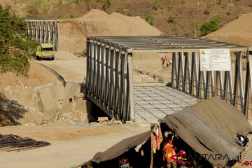 Usai jembatan runtuh, jalur Kefamenanu-Wini di NTT sedang dipulihkan