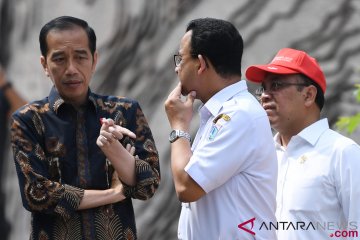 Anies cek DPT hingga Hospital Expo