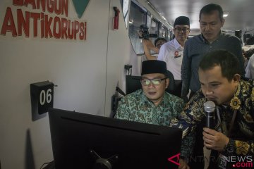 Road Show Bus Anti Korupsi Di Bandung