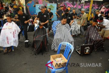 CUKUR DONASI GEMPA PALU DONGGALA