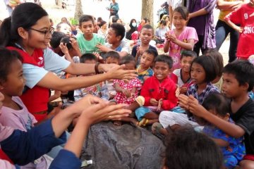 Trauma healing tim medis Pertamedika bagi korban bencana di Sulawesi Tengah