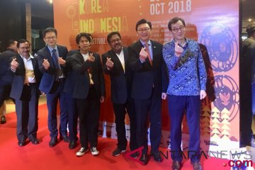 Iqbaal Ramadhan - Rano Karno ramaikan pembukaan Korea Indonesia Film Festival 2018