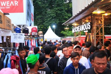 Hari ini, gebyar budaya Minang hingga festival belanja akhir tahun