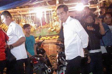 Presiden beli tempe di Pasar Bogor