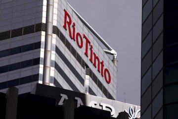 Bursa Inggris melemah dengan saham Rio Tinto merosot 3,54 persen