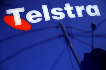 Saham Telstra merosot ketika Bursa Australia melemah dan kerugian meluas
