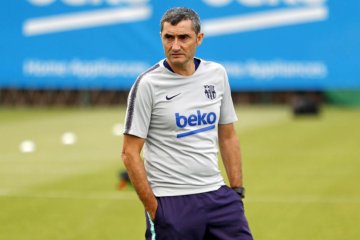 Bartomeu pastikan Valverde miliki kontrak di Barcelona hingga 2020