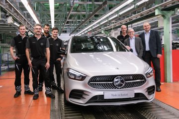 Mercedes-Benz B-Class terbaru usung teknologi semi-otonom