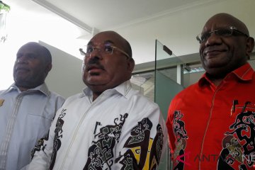 Gubernur Papua lantik Bupati-Wabup Deiyai