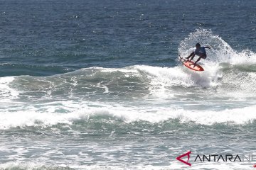 Kompetisi Surfing Bengkulu 2018