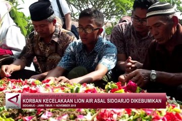 Korban kecelakaan Lion Air asal Sidoarjo dikebumikan