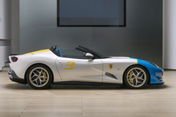 Cuma satu di dunia, Ferrari SP3JC roadster atap terbuka bermesin V12