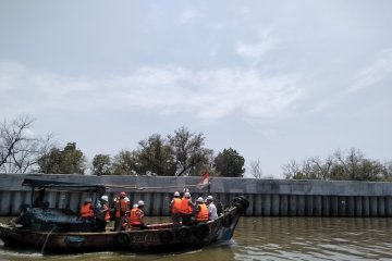 Tanggul laut bantu bentuk garis pantai Jakarta