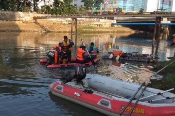 Bocah laki-laki dilaporkan tenggelam di Kanal Banjir Barat