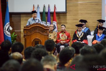 Orasi Ilmiah Wapres Jusuf Kalla di Unisba