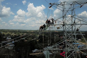 Ketersediaan listrik dinilai penting untuk penanggulangan kemiskinan