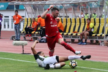 Pertandingan PS Tira lawan PSIM berakhir rusuh