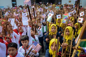 Peringatan Hari Angklung Sedunia