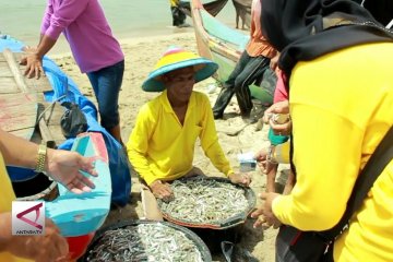 Industri pengolahan stimulus produksi perikanan tangkap