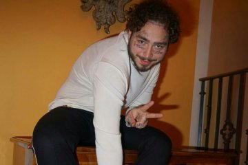 Sepatu edisi terbatas Post Malone ludes dalam sepuluh menit