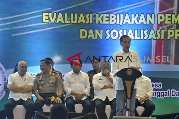 Silahturahmi Presiden dengan Perangkat Desa
