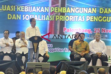 Silahturahmi Presiden dengan Perangkat Desa