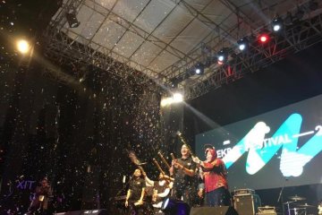 Risma buka Bekraf Festival 2018 di Surabaya