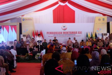 Presiden Jokowi puji lulusan Muhammadiyah