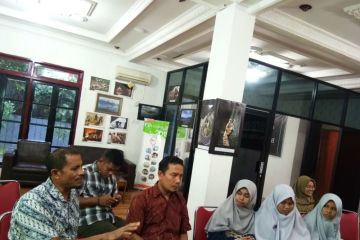 BEM UNAND KUNJUNGI LKBN ANTARA SUMBAR