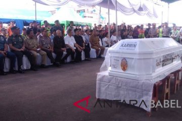 Jenazah Karmin tiba di Bandara Pangkalpinang