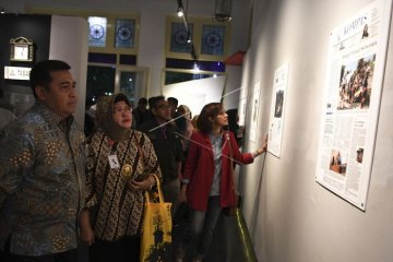 PFI-Antara luncurkan buku foto "Lombok Palu Donggala Rev!val"