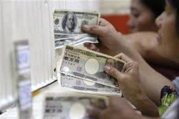 Melemah tipis, dolar diperdagangkan di paruh atas 106 yen