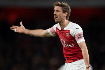 Jika Monreal tak pulih lawan Brighton, Emery siapkan Koscielny