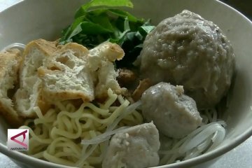 Bakso Granat Wonosobo, meledak pedasnya