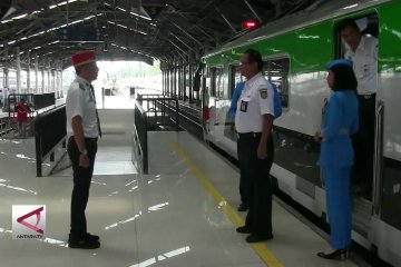 Dirut PT KAI inspeksi Stasiun Bandung