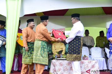 Penyerahan hasil UKM