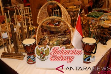 Produk kerajinan ramaikan bazaar di Kedutaan Besar Indonesia di Amman