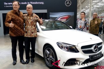 Mercedes-Benz kenalkan seri C-Class terbaru produksi lokal