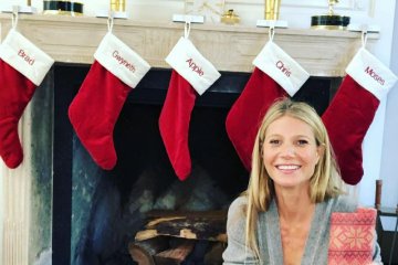 Gwyneth Paltrow masih pasang kaos kaki Natal Chris Martin