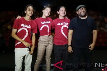 Aurora Ribero tidak khawatir terlihat tua di film "Asal Kau Bahagia"