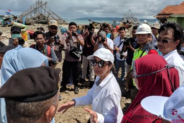 Menteri BUMN tinjau lokasi terdampak tsunami di Pandeglang