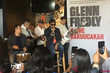 Kunci solid Glenn Fredly dan The Bakuucakar