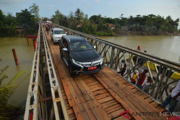 Jembatan darurat kedua jalur Padang-Bukittinggi mulai dikerjakan