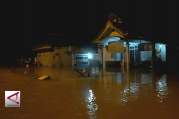 10 Kecamatan di Jember diterjang banjir