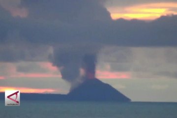Abu vulkanik Anak Krakatau mulai ganggu penerbangan