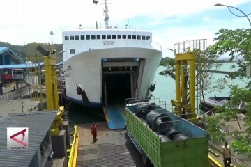 Petugas pastikan kelaikan Kapal RORO di Pelabuhan Merak