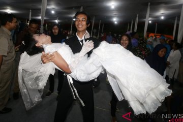 Nikah Massal Malam Tahun Baru