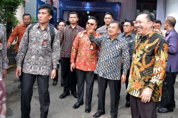 Jusuf Kalla: Pilkada tak langsung solusi minimalkan korupsi