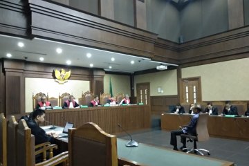 Hakim perintahkan pembukaan lima rekening Samantaka Batubara yang diblokir KPK