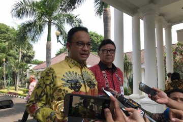 Soal  acungkan "dua jari", Anies : Pokoknya kami taat aturan